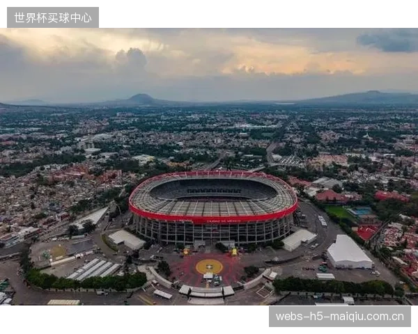 墨西哥将利用阿兹特克球场的高原优势，在揭幕战中对南非队施加巨大体能压力。