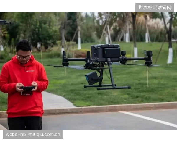 大疆的无人机自动巡检系统,已替代杭州奥体中心80%的人工高空巡视岗位 大疆的无人机自动巡检系统,已替代杭州奥体中心80%的人工高空巡视岗位